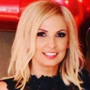 Meet your Posher, Ewa